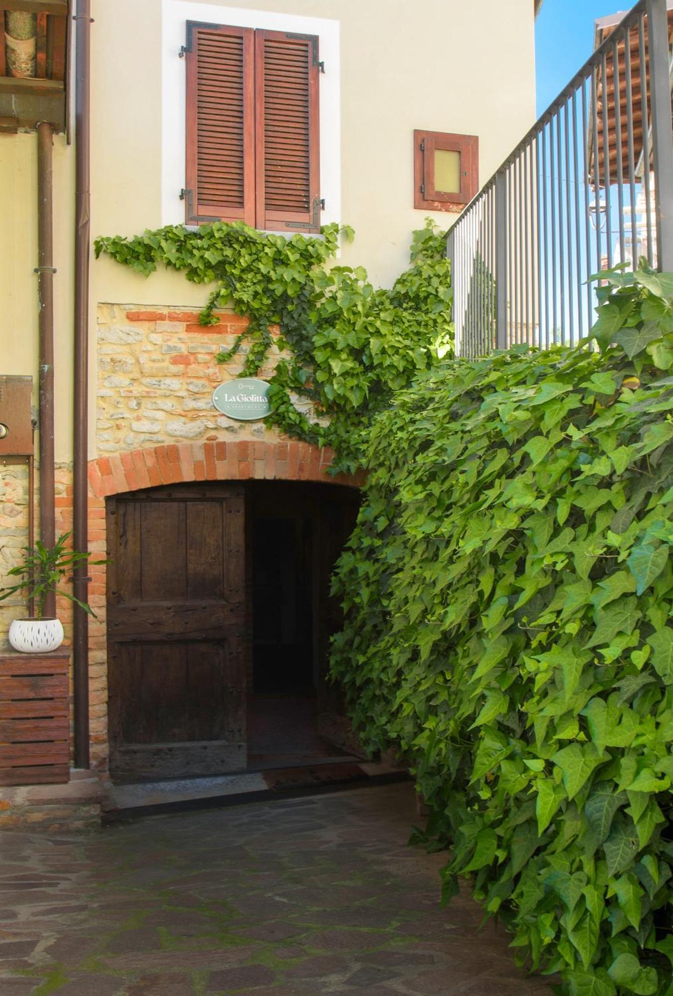 La Giolitta Rooms & Apartment Barolo Exterior foto